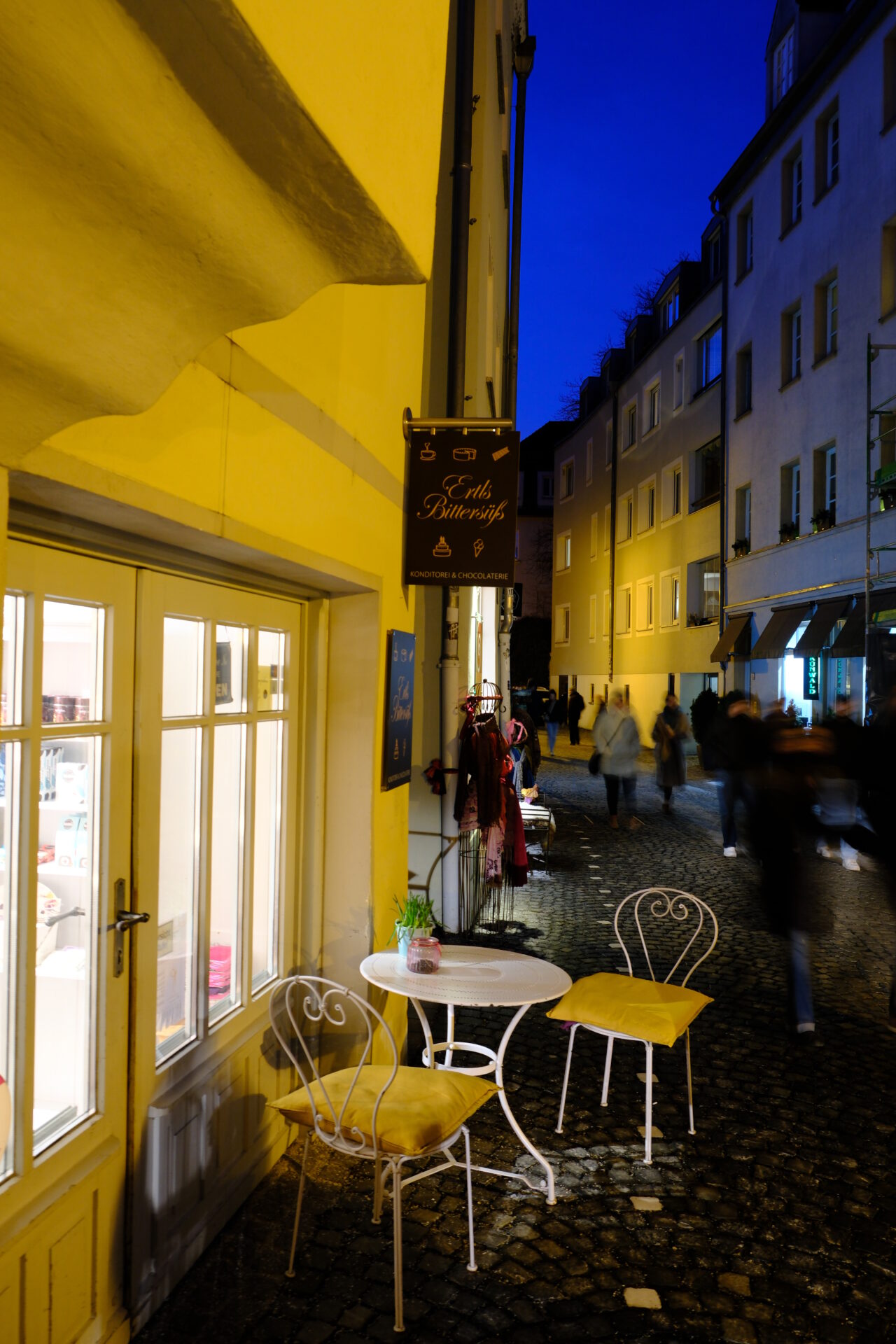 Augsburg | Vorderer Lech | Fotowalk | Streetfotografie | Bewegungsunschärfe | Kaffee