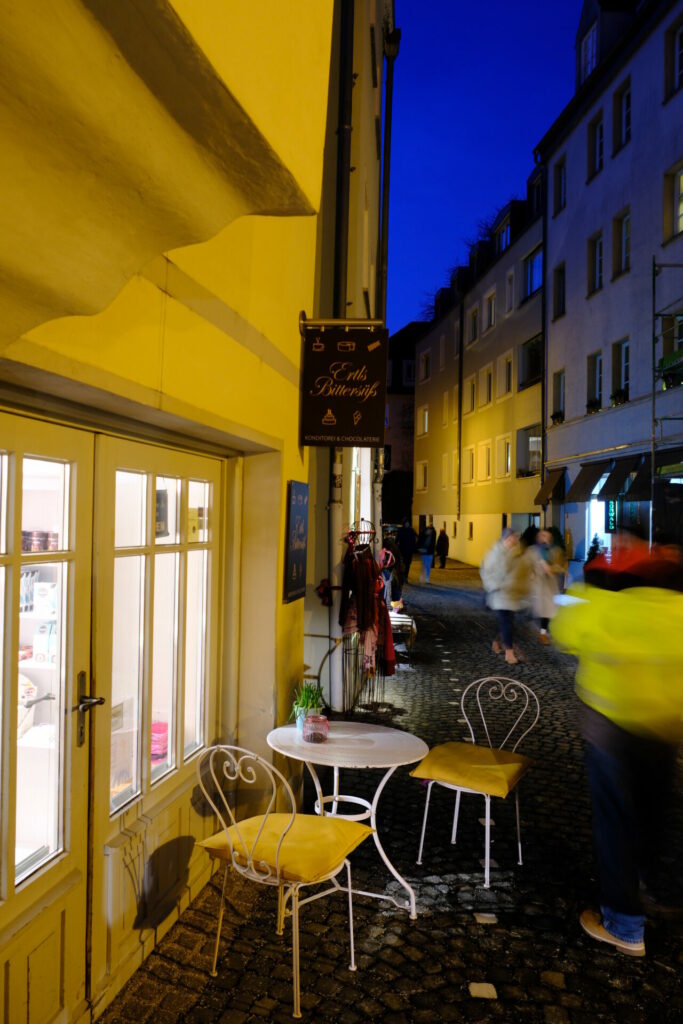 Augsburg | Vorderer Lech | Fotowalk | Streetfotografie | Bewegungsunschärfe | Kaffee