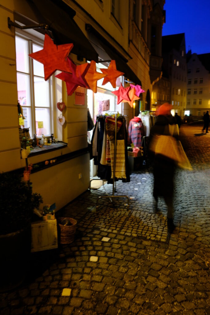 Augsburg | Vorderer Lech | Fotowalk | Streetfotografie | Bewegungsunschärfe | Läden