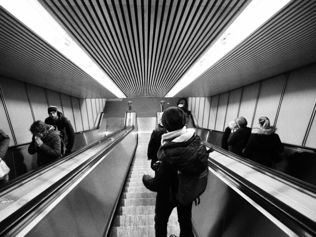 Reisebericht Wien | Rolltreppen in der Metro