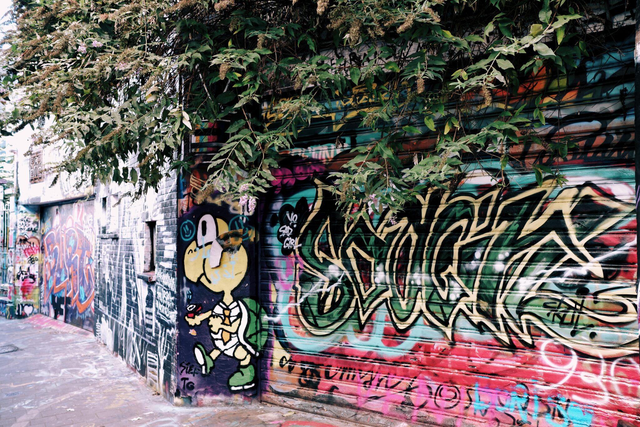 Belgien-Gent-Architekturfotografie und Street-Art-Graffitigasse
