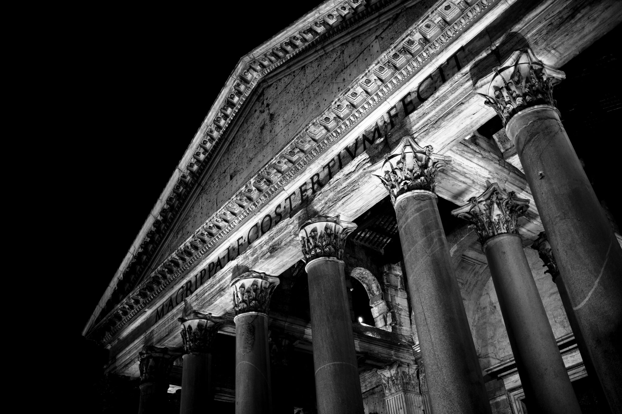 Rom - Rom in Monochrom - Pantheon in Schwarz-Weiß