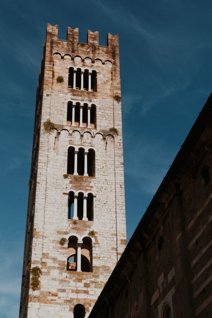 Lucca Italien POV Fotowalk Streetfotografie Reisefotografie DSCF0529 - Lucca — POV Fotowalk mit der Fuji X-T5 - blitzeria.eu - Christopher Back